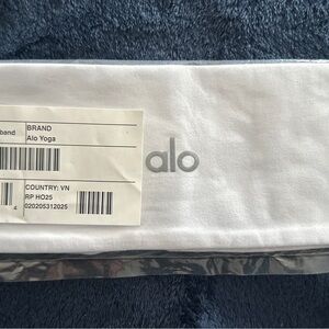 ALO Yoga Classic White Headband